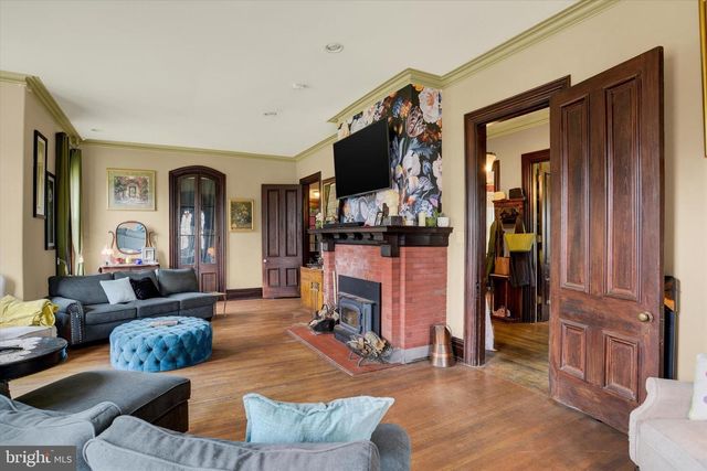 2101 BELLEVUE RD, Harrisburg, PA 17104