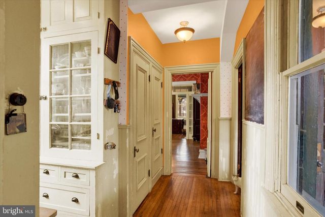 2101 BELLEVUE RD, Harrisburg, PA 17104