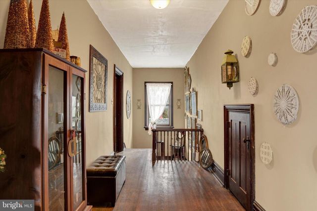 2101 BELLEVUE RD, Harrisburg, PA 17104