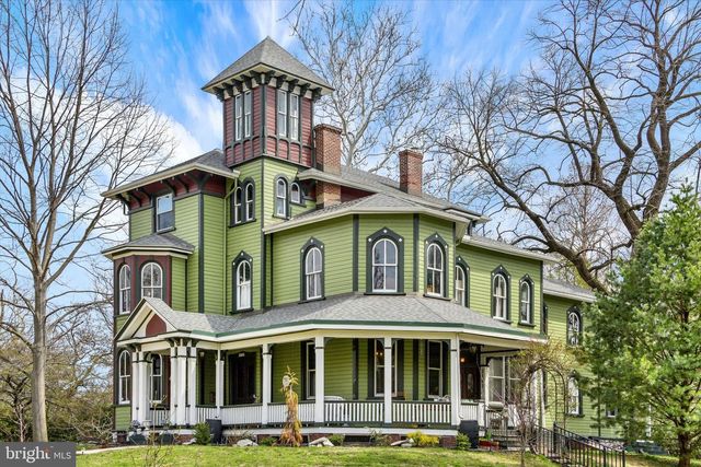 2101 BELLEVUE RD, Harrisburg, PA 17104