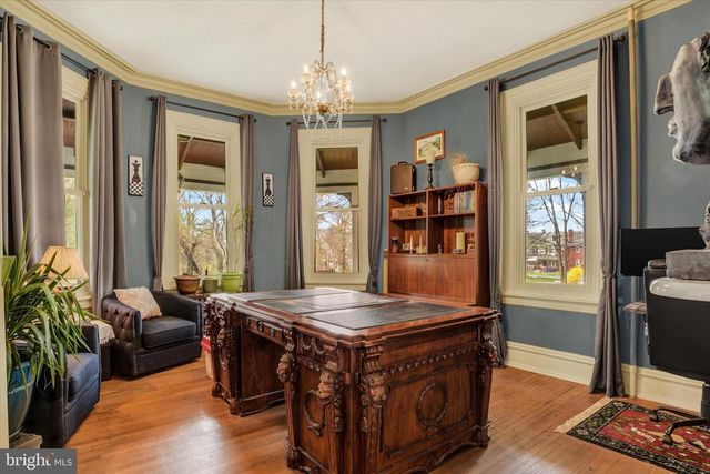 2101 BELLEVUE RD, Harrisburg, PA 17104