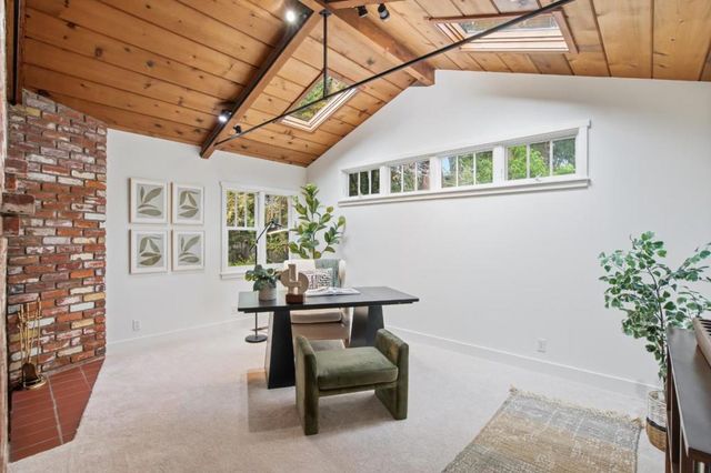 2136 Clayton Drive, Menlo Park, CA 94025