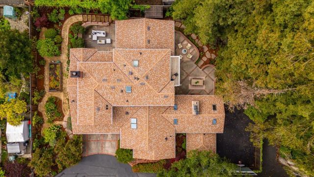 2136 Clayton Drive, Menlo Park, CA 94025