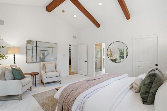 2136 Clayton Drive, Menlo Park, CA 94025