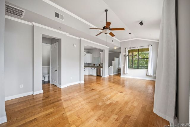 7342 Oak Manor Dr Apt 6202, San Antonio, TX 78229