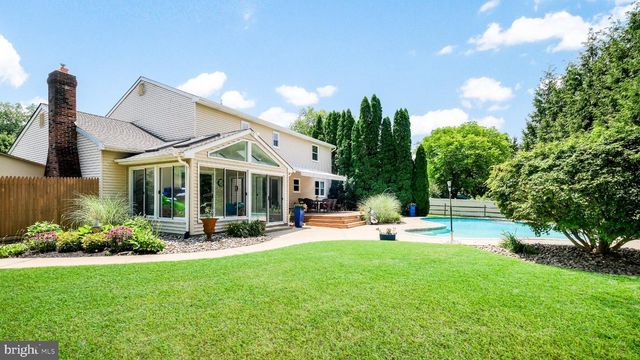 4 AUDREY LN, Perkasie, PA 18944