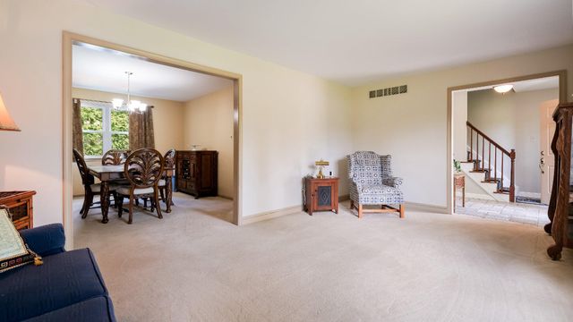 4 AUDREY LN, Perkasie, PA 18944