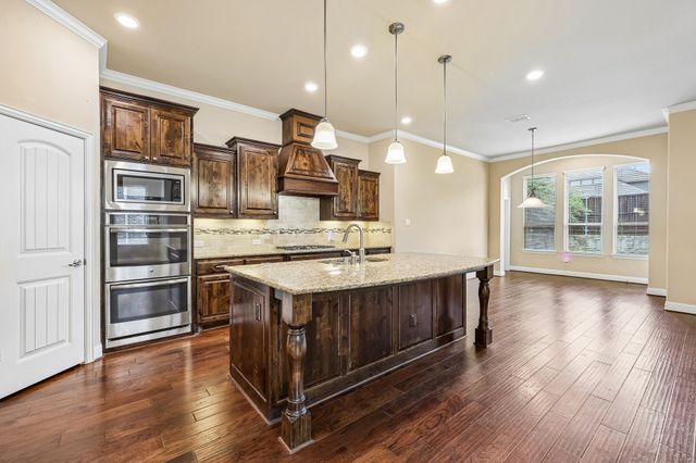 2721 Driftwood Creek Trail, Celina, TX 75078