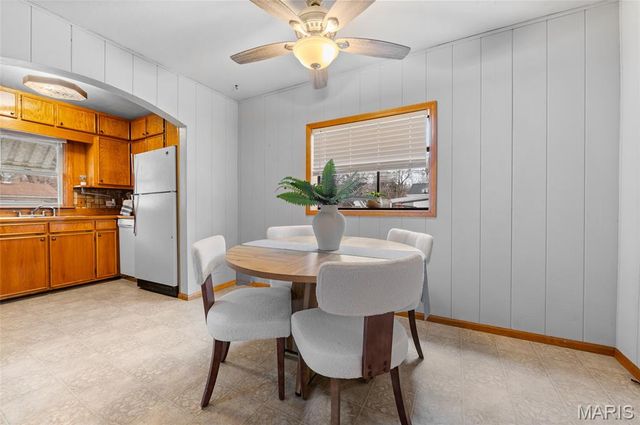 340 10th Street, Wood River, IL 62095