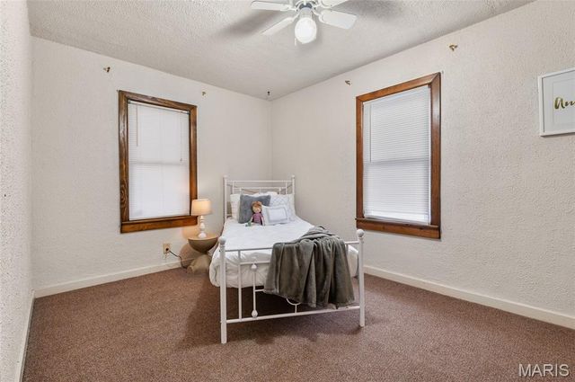 340 10th Street, Wood River, IL 62095