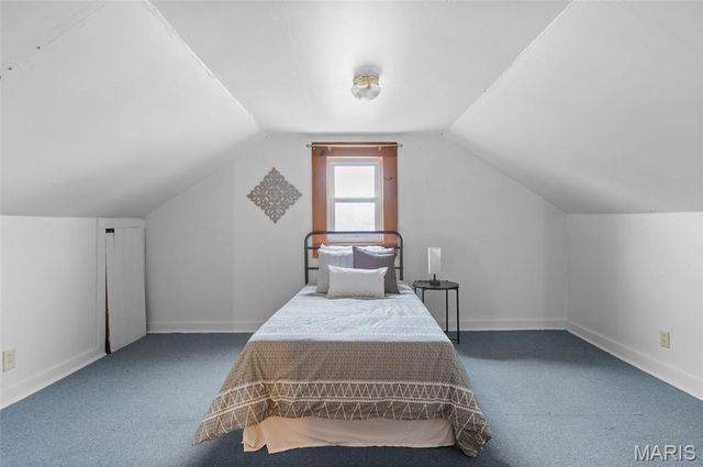 340 10th Street, Wood River, IL 62095