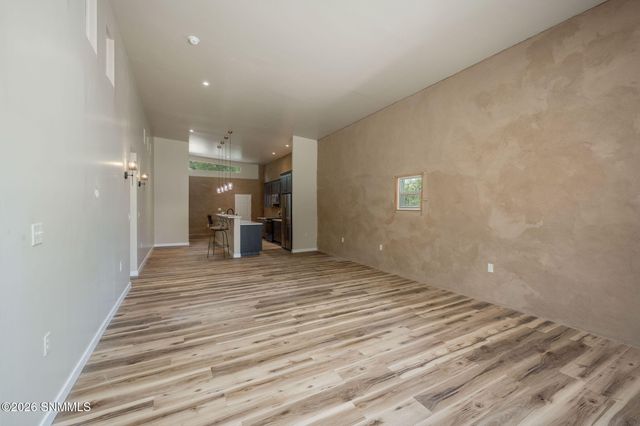 215 W Greening Avenue, Las Cruces, NM 88005