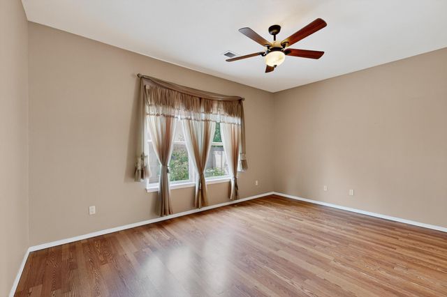3720 Candelarias Lane, Albuquerque, NM 87107