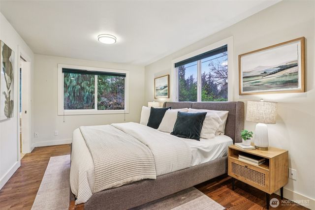 5733 155th Avenue NE, Redmond, WA 98052