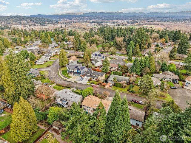 5733 155th Avenue NE, Redmond, WA 98052