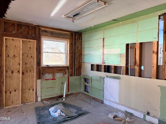 104 Davis Street, Greenville, NC 27834