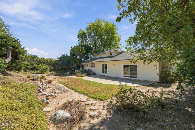 20601 Kingsbury Street, Los Angeles, CA 91311