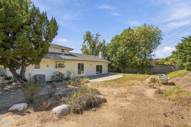 20601 Kingsbury Street, Los Angeles, CA 91311