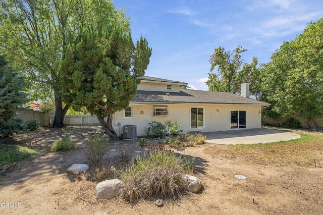 20601 Kingsbury Street, Los Angeles, CA 91311