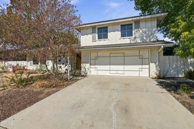 20601 Kingsbury Street, Los Angeles, CA 91311