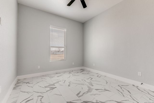 16934 Rancho Escondido, Atascosa, TX 78002