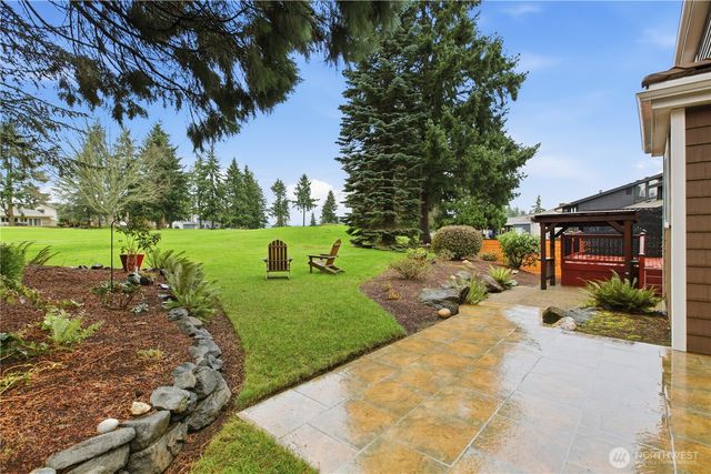 31643 37th Avenue SW, Federal Way, WA 98023