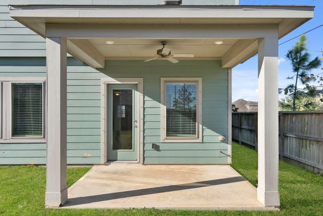 1203 Lancer Leap Drive, Alvin, TX 77511