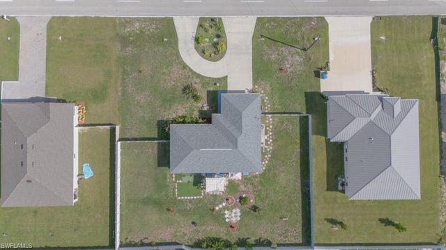 520 Wilmington PKWY, Cape Coral, FL 33993