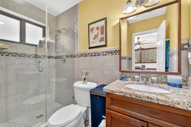 19225 SW 186th St, Miami, FL 33187