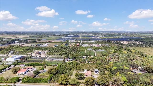 19225 SW 186th St, Miami, FL 33187