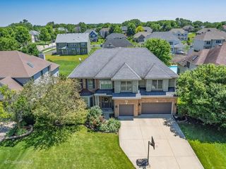 537 N Sycamore Lane, North Aurora, IL 60542