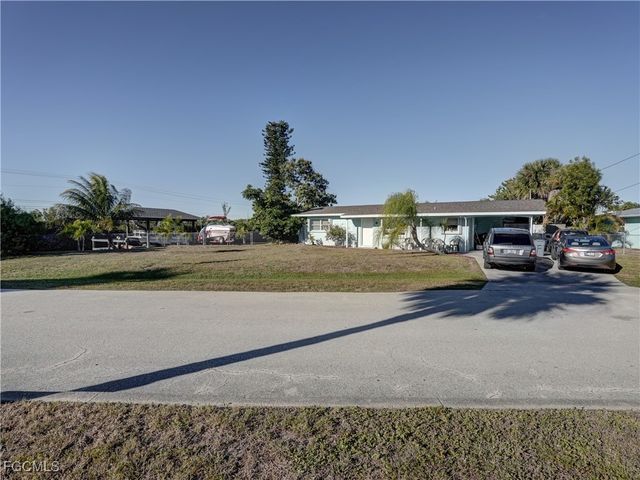 12055 Matlacha BLVD, Matlacha Isles, FL 33991