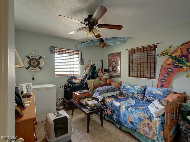 12055 Matlacha BLVD, Matlacha Isles, FL 33991