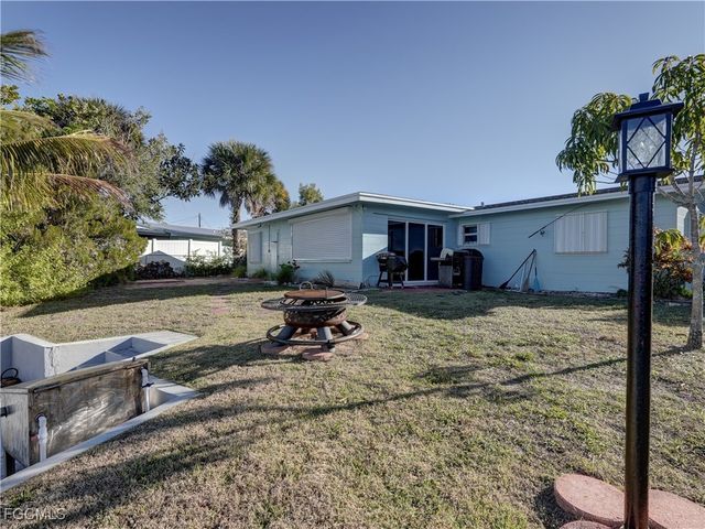 12055 Matlacha BLVD, Matlacha Isles, FL 33991