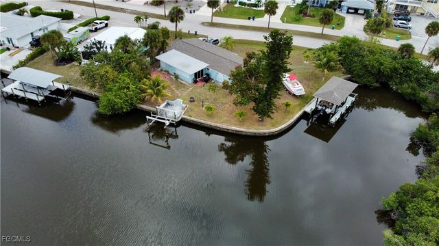 12055 Matlacha BLVD, Matlacha Isles, FL 33991