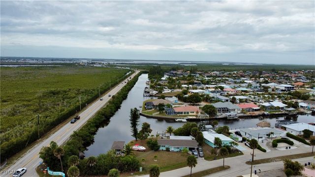 12055 Matlacha BLVD, Matlacha Isles, FL 33991