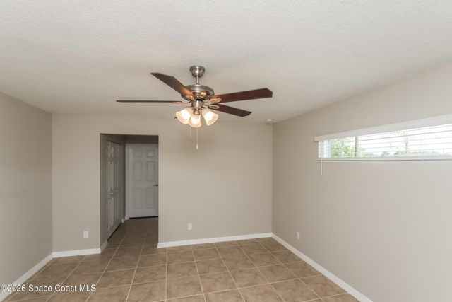 490 Hatcher Street SE, Palm Bay, FL 32909