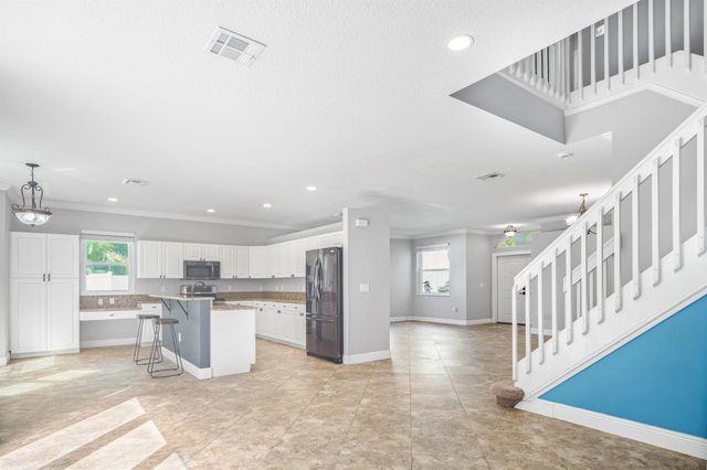 7798 Oak Grove Circle, Lake Worth, FL 33467