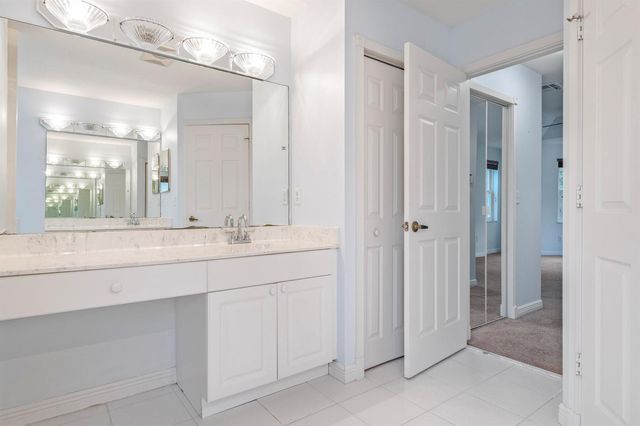7798 Oak Grove Circle, Lake Worth, FL 33467