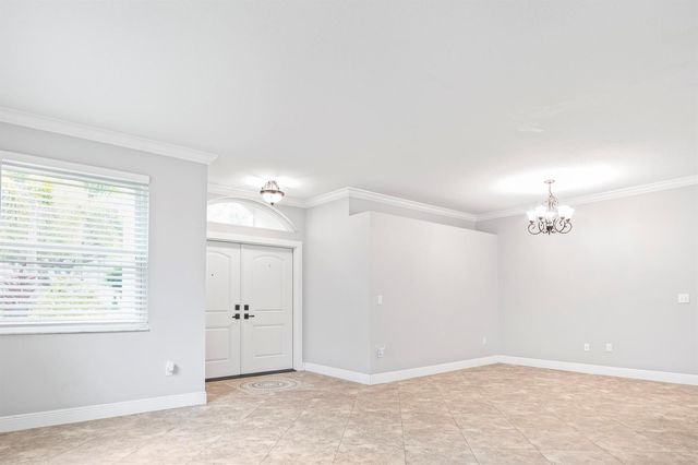 7798 Oak Grove Circle, Lake Worth, FL 33467
