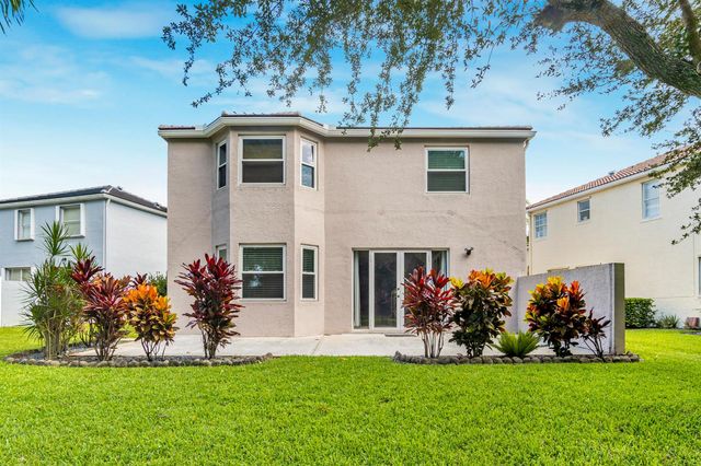 7798 Oak Grove Circle, Lake Worth, FL 33467