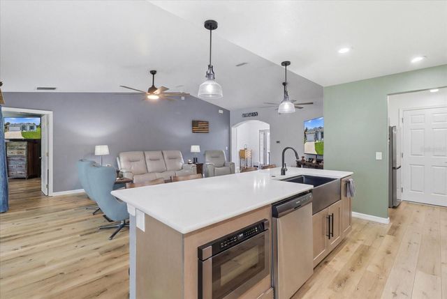 15526 SW 11TH TERRACE ROAD, Ocala, FL 34473