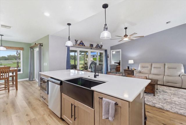 15526 SW 11TH TERRACE ROAD, Ocala, FL 34473