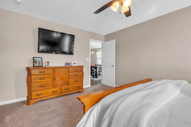 179 S Meadow Lane, Wheatfield, IN 46392