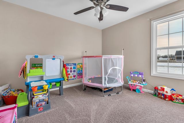 179 S Meadow Lane, Wheatfield, IN 46392