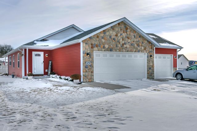 179 S Meadow Lane, Wheatfield, IN 46392