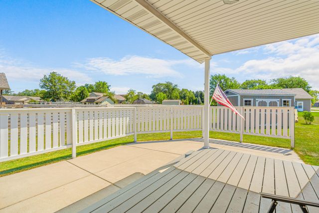 179 S Meadow Lane, Wheatfield, IN 46392