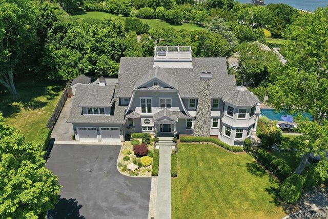 7 Preston Lane, East Setauket, NY 11733