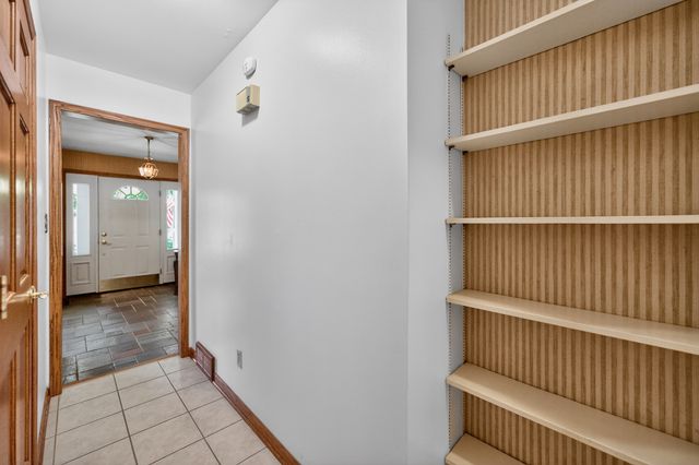 112 Stoney Creek Drive, Dekalb, IL 60115