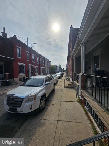 2523 W STERNER ST, Philadelphia, PA 19132